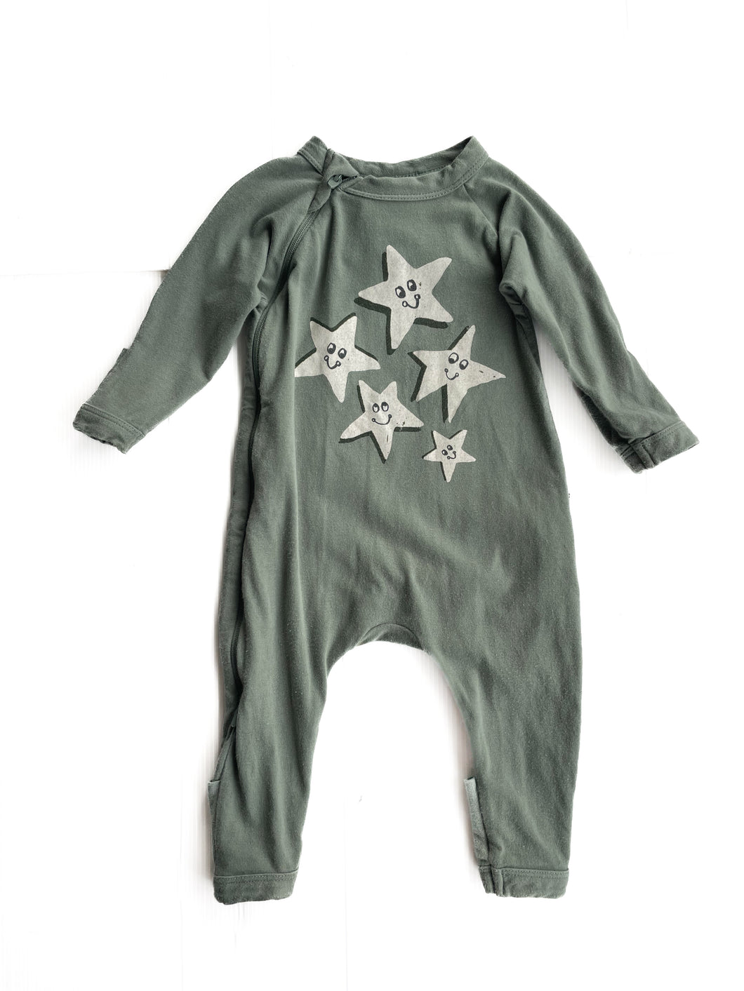 Bonds organics onesie (0-3M)