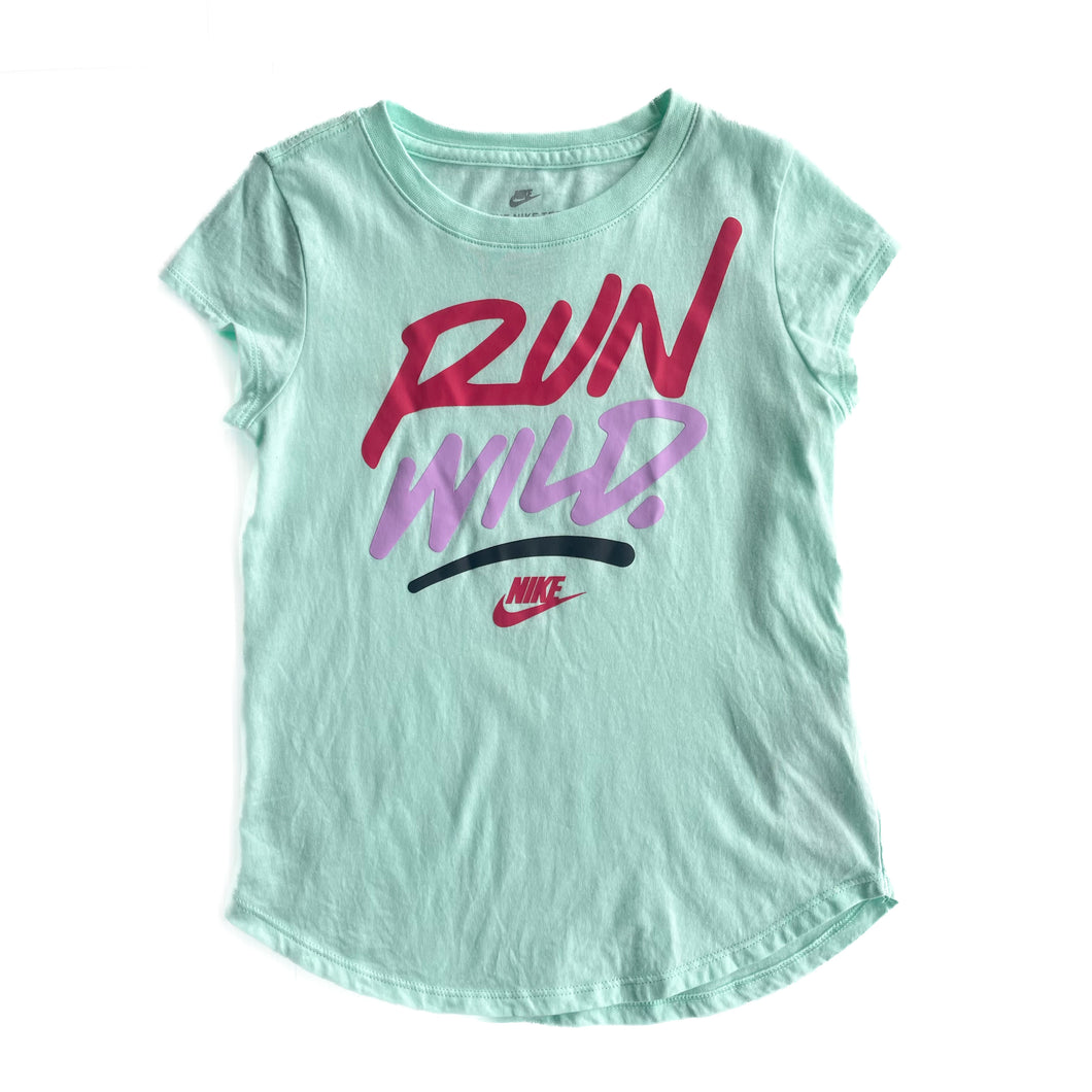 Nike T-shirt (6-7Y)