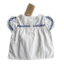 Load image into Gallery viewer, Cotton on embroidered top NEW (1Y)
