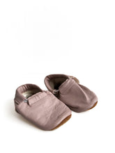 Load image into Gallery viewer, Two of a kind leather shoes (10cm
