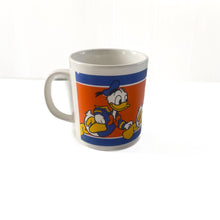 Load image into Gallery viewer, Vintage Donald Duck cup
