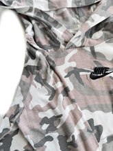 Load image into Gallery viewer, Nike camo long sleeve (6-7Y)
