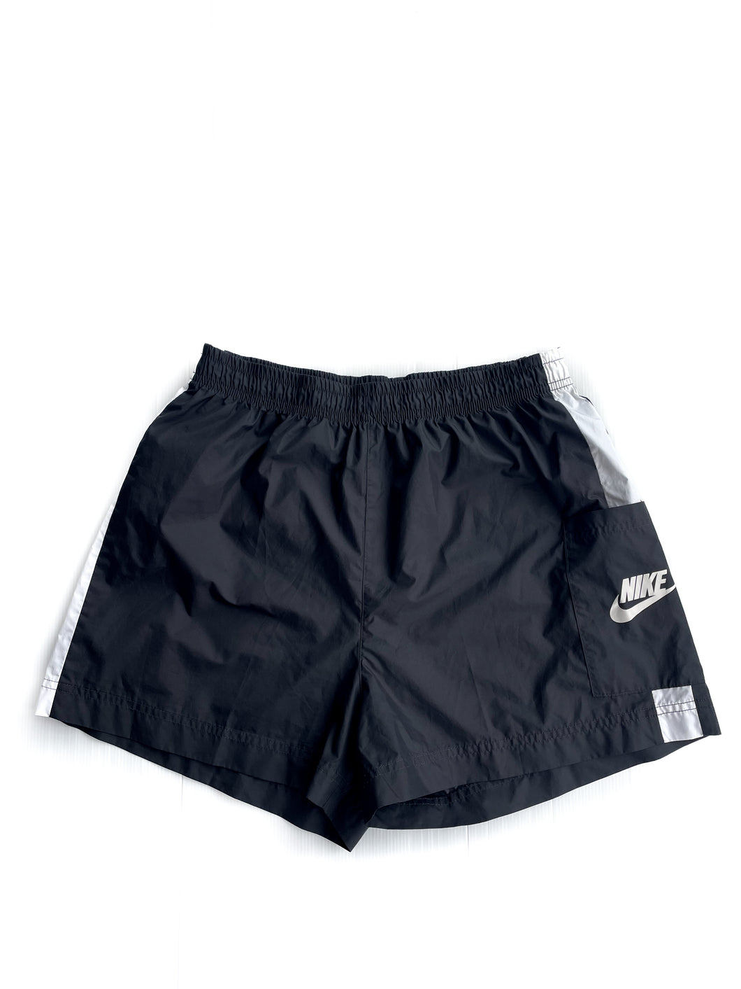 Nike shorts (14Y)