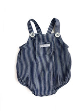 Load image into Gallery viewer, Pumpkin patch romper (0-3M)
