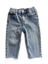 Load image into Gallery viewer, H&amp;M jeans (2Y)
