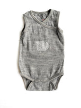 Load image into Gallery viewer, Merino kids bodysuit (3-6M)
