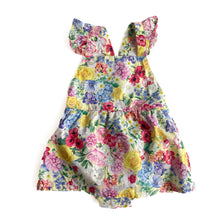 Load image into Gallery viewer, Milky dress (6-12M)
