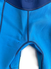 Load image into Gallery viewer, Mountain warehouse wetsuit (5-6Y)
