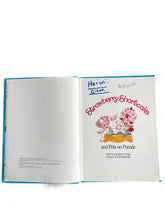 Load image into Gallery viewer, Vintage 1983 Strawberry shortcake and pets on parade
