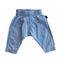 Load image into Gallery viewer, Bonds chambray pants (0-3M)
