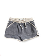 Load image into Gallery viewer, Cotton on stripped shorts (5Y)
