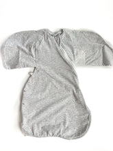 Load image into Gallery viewer, Tommee tippee swaddle (0-3M)
