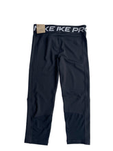 Load image into Gallery viewer, Nike pro capris NEW (14Y)
