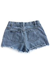 Load image into Gallery viewer, Switch denim shorts (10Y)
