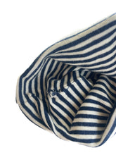 Load image into Gallery viewer, Merino beanie (6-12M)
