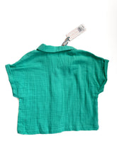 Load image into Gallery viewer, Mac &amp; Ellie button up short sleeve shirt (6Y)
