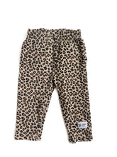 Load image into Gallery viewer, Cracked soda bodysuit &amp; pants (0-3M)
