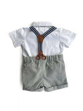 Load image into Gallery viewer, Shirt &amp; suspender set NEW (0-3M)
