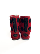 Load image into Gallery viewer, Emu ladybug merino boots (9C)
