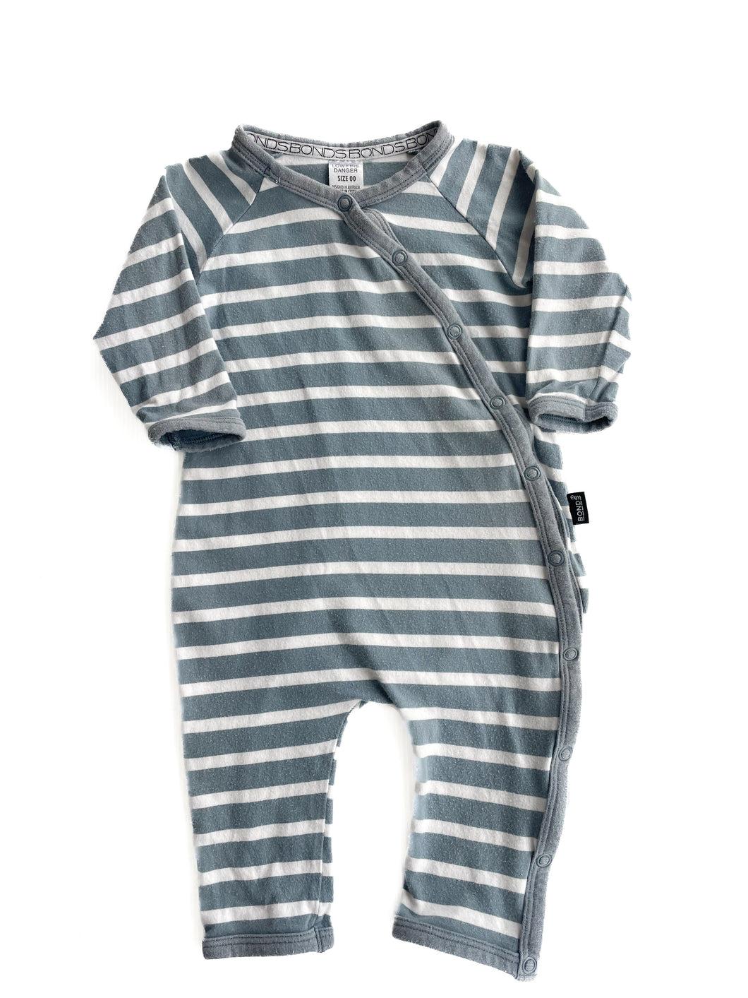 Bonds onesie (3-6M)