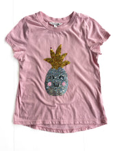 Load image into Gallery viewer, Mac &amp; Ellie sequin change T-shirt (4Y)
