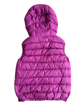 Load image into Gallery viewer, Mac pac duck down puffer vest (8Y)
