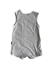 Load image into Gallery viewer, Bonds romper (0-3M)
