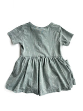 Load image into Gallery viewer, Buck &amp; Baa dress (1Y)
