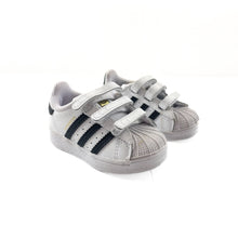 Load image into Gallery viewer, Adidas superstars (4C)
