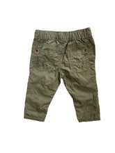 Load image into Gallery viewer, M&amp;co pants (3-6M)
