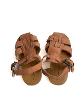 Load image into Gallery viewer, Indi&amp; co sandals (8C)
