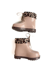 Load image into Gallery viewer, Mini mellisa boots (7C)
