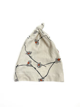 Load image into Gallery viewer, Juliette Hoogan x great full beanie
