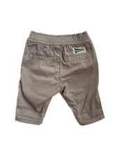 Load image into Gallery viewer, Country road pants (0-3M)
