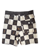 Load image into Gallery viewer, Munster board shorts (10Y)
