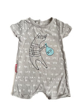 Load image into Gallery viewer, Sooki baby romper (0-3M)
