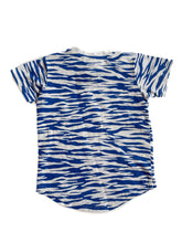 Load image into Gallery viewer, Milky T-shirt (3-6M)
