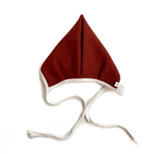 Load image into Gallery viewer, Moss&amp;Wilds wool bonnet
