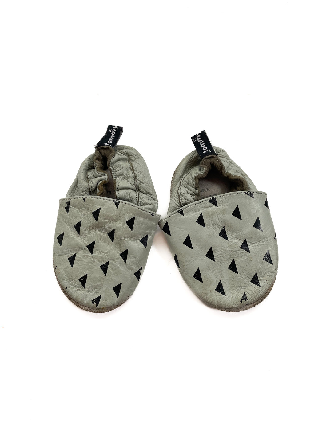 Tickled pink leather soft sole shoes