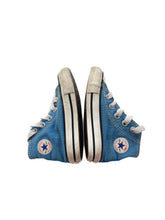 Load image into Gallery viewer, Converse high tops (4C)
