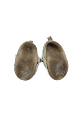 Load image into Gallery viewer, Tickled pink leather soft sole shoes
