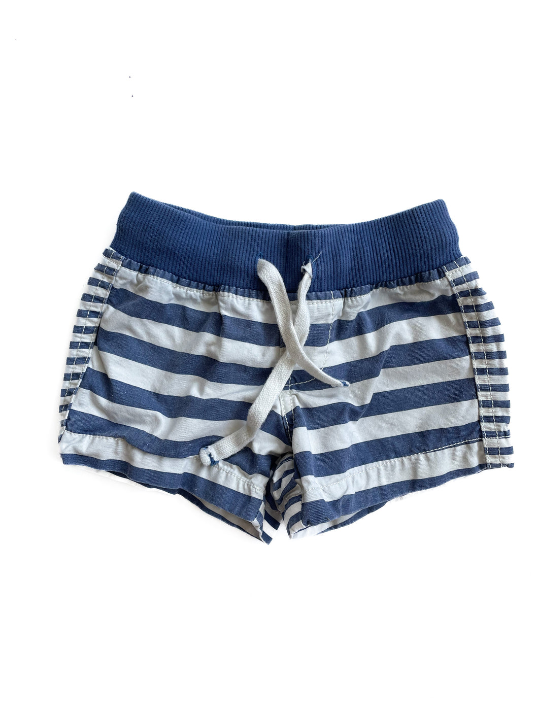 Country road shorts (0-3M)