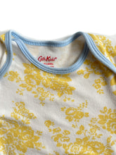 Load image into Gallery viewer, Cath kidston bodysuit (3-6M)
