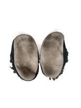Load image into Gallery viewer, Tommy tickle leather moccasins (6-12M)
