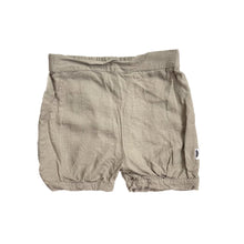 Load image into Gallery viewer, The vintage plume shorts (4-5Y)

